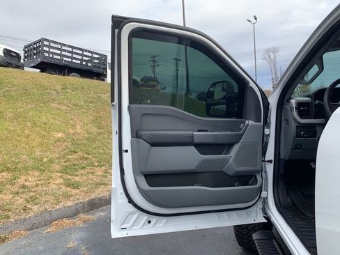 Used 2024 Ford F250 XL w/ STX Appearance Package image 19