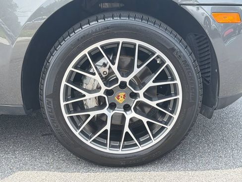Used 2018 Porsche Macan S AWD/4WD image 14