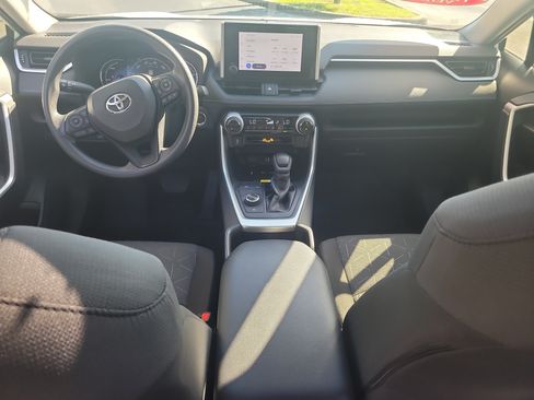 Certified 2024 Toyota RAV4 XLE w/ Convenience Package AWD/4WD image 16