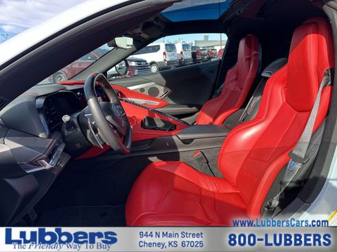 Used 2022 Chevrolet Corvette Stingray Preferred Cpe w/ Z51 Performance Package image 11