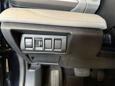 Used 2020 Subaru Legacy Limited AWD/4WD image 17