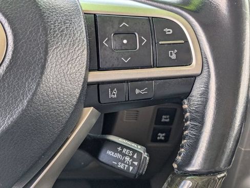Used 2020 Lexus GX 460 Premium w/ Premium Package AWD/4WD image 26