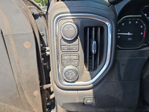 Used 2021 GMC Sierra 1500 Denali w/ Driver Alert Package II AWD/4WD image 23
