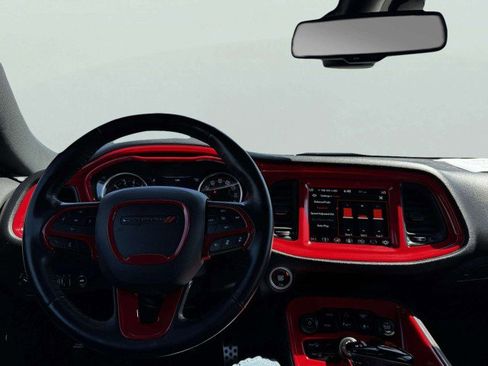 Used 2019 Dodge Challenger SXT w/ Plus Package image 29