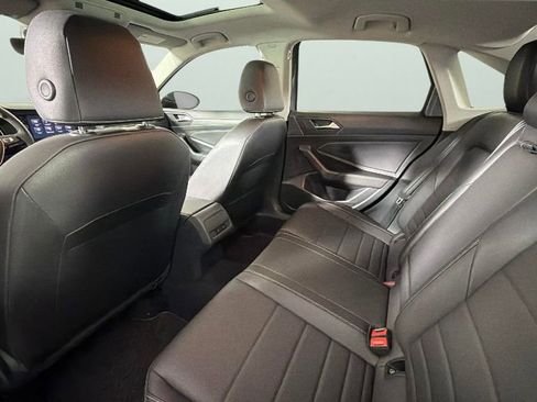 Used 2021 Volkswagen Jetta SEL FWD image 29