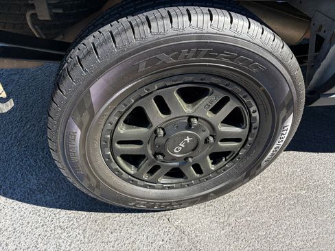 Used 2023 Ford Transit 250 Base image 4