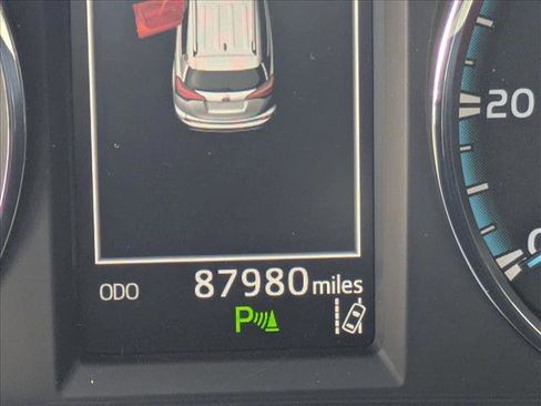 Used 2017 Toyota RAV4 Limited image 10