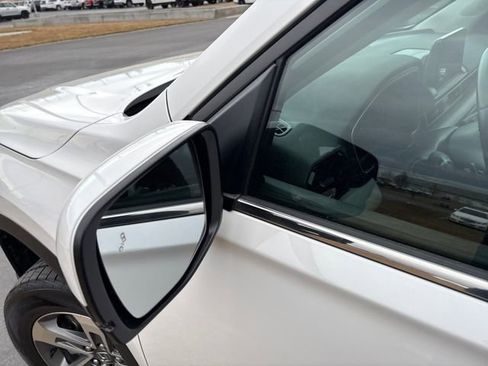 Used 2023 Honda Pilot EX-L image 30