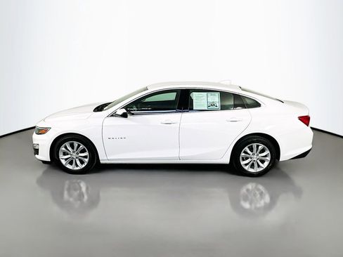 Used 2025 Chevrolet Malibu LT image 4