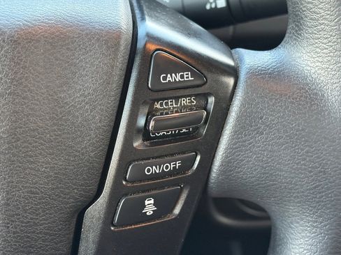 Certified 2022 Nissan Frontier SV w/ Technology Package image 17