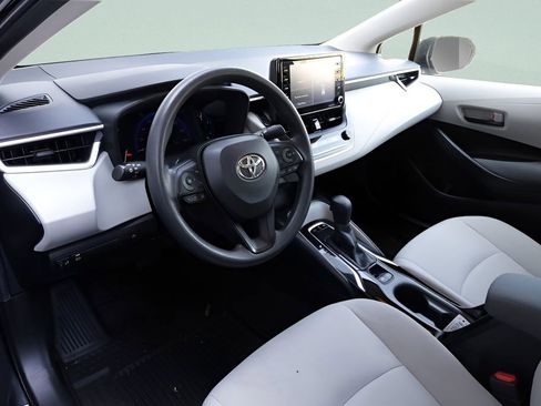 Certified 2022 Toyota Corolla LE FWD image 27