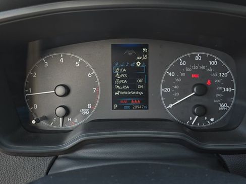 Used 2025 Toyota Corolla LE FWD image 19