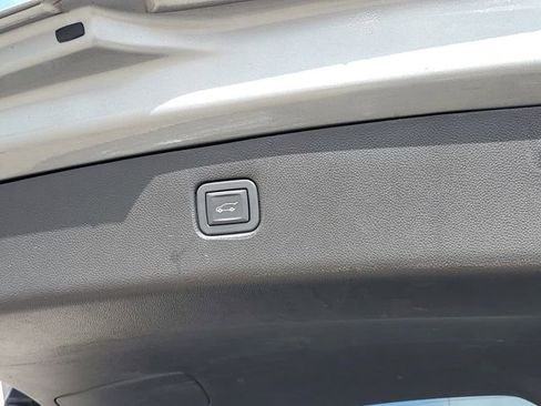 Used 2023 Chevrolet Blazer LT w/ Convenience Package image 7