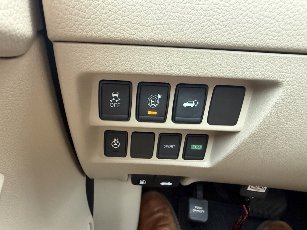 Used 2017 Nissan Rogue SL w/ SL Premium Package FWD image 7