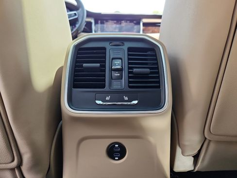 New 2026 Porsche Macan S image 43