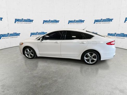 Used 2016 Ford Fusion SE FWD image 7