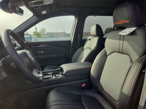 New 2025 Honda Pilot TrailSport image 16