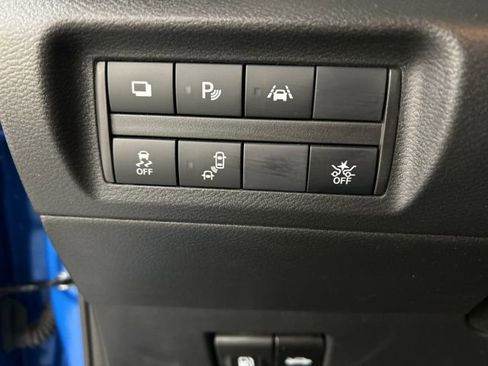 Used 2024 Nissan Kicks S FWD image 10