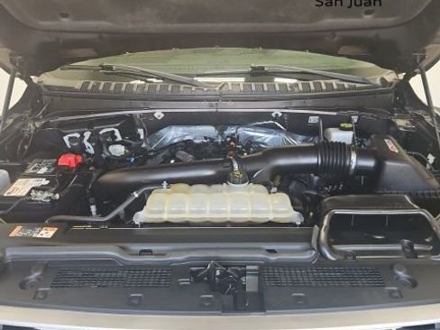 Used 2022 Ford Expedition Max Platinum image 4