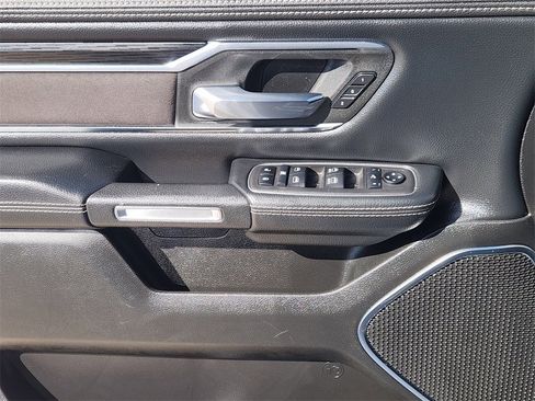 Used 2024 RAM 1500 Laramie image 24