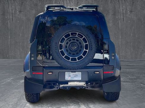 New 2026 Land Rover Defender 110 OCTA AWD/4WD image 4