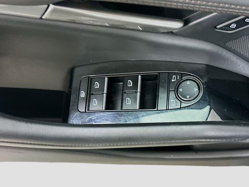 Used 2025 MAZDA MAZDA3 s Sport FWD image 15