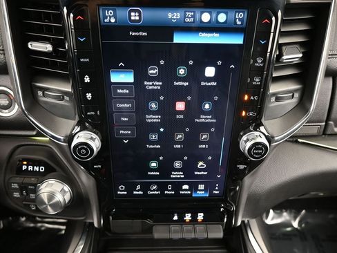 Used 2025 RAM 1500 Laramie image 24