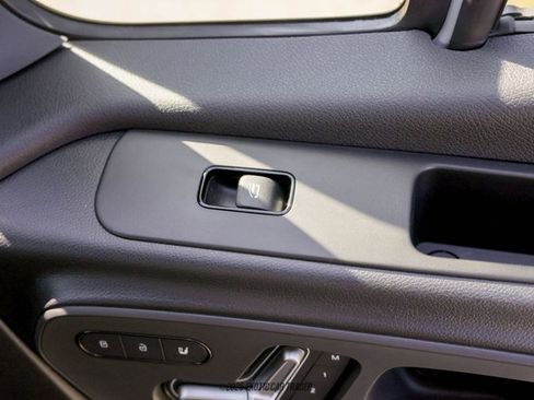 Used 2025 Mercedes-Benz Sprinter 2500 image 74