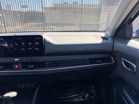 Used 2025 Kia K4 LXS image 34