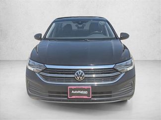 Used 2024 Volkswagen Jetta SE FWD video 2