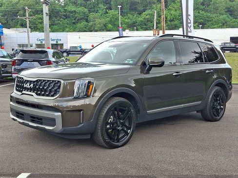 Used 2023 Kia Telluride EX X-Line AWD/4WD image 3