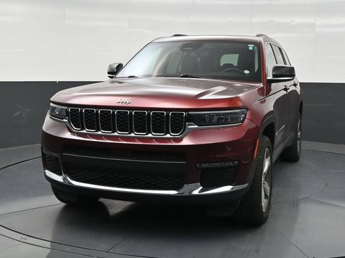 Used 2021 Jeep Grand Cherokee L Limited AWD/4WD image 8