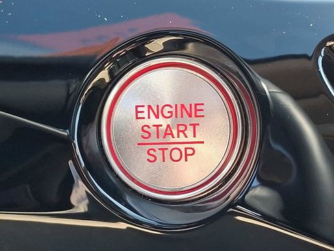 Used 2023 Acura MDX SH-AWD image 23