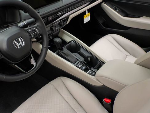 New 2026 Honda Accord EX-L image 13