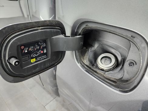 Used 2020 RAM 1500 Big Horn image 29