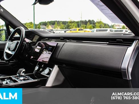 Used 2023 Land Rover Range Rover SE AWD/4WD image 22