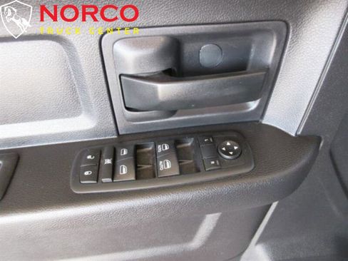 Used 2016 RAM 1500 Express image 12