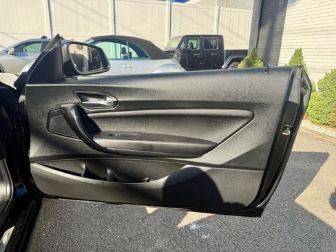 Used 2020 BMW 230i xDrive Convertible AWD/4WD image 18