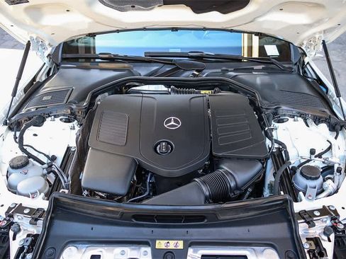 Used 2023 Mercedes-Benz C 300 Sedan image 25