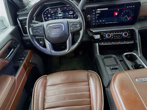 Used 2024 GMC Sierra 2500 Denali Ultimate image 27