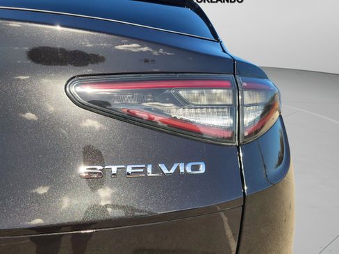 New 2026 Alfa Romeo Stelvio Sprint image 19