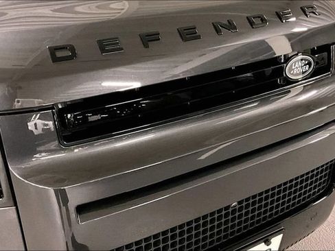 Certified 2026 Land Rover Defender 130 S AWD/4WD image 31