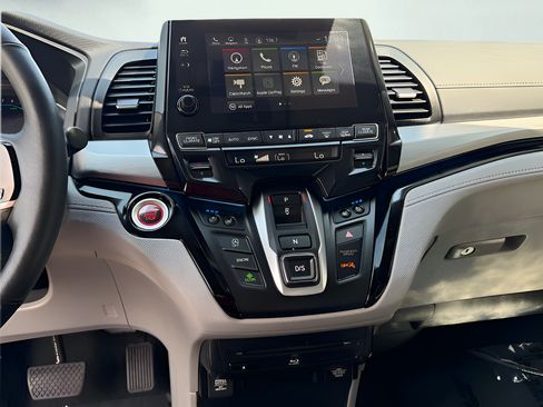 Used 2020 Honda Odyssey Elite image 50