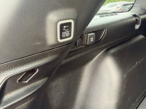 Used 2023 Jeep Grand Cherokee Altitude AWD/4WD image 26