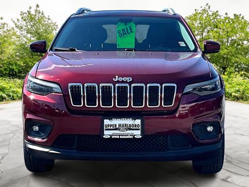 Used 2019 Jeep Cherokee Latitude Plus w/ Cold Weather Group image 3