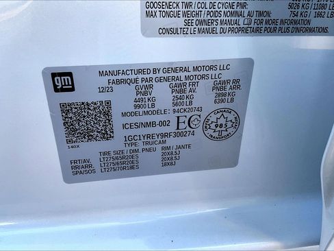 Used 2024 Chevrolet Silverado 2500 High Country w/ High Country Premium Package image 34