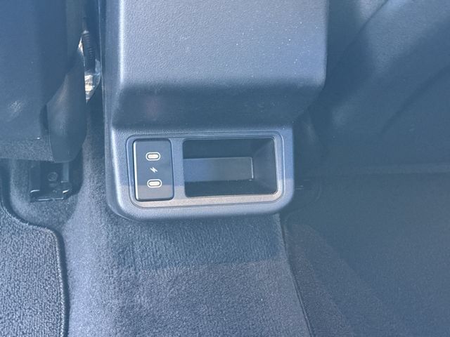 Used 2025 Kia K4 FWD image 13