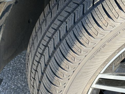 Used 2021 Mercedes-Benz GLE 350 GLE 350 image 16