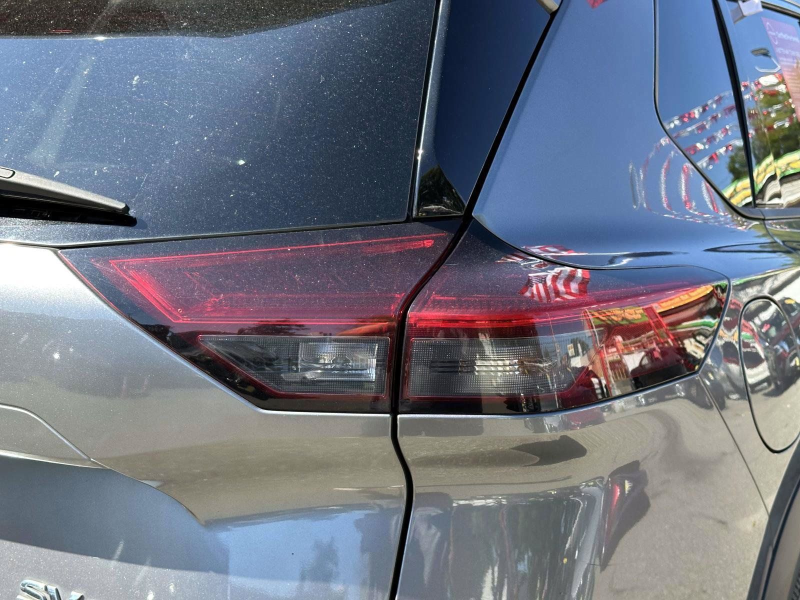 Certified 2021 Nissan Rogue SV AWD/4WD image 11