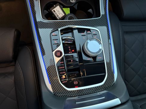 Used 2026 BMW X5 M60i image 27